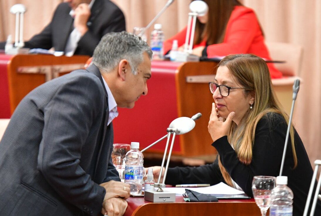 Diputados provinciales de la UCR acompañan reclamo de Bibliotecas Populares