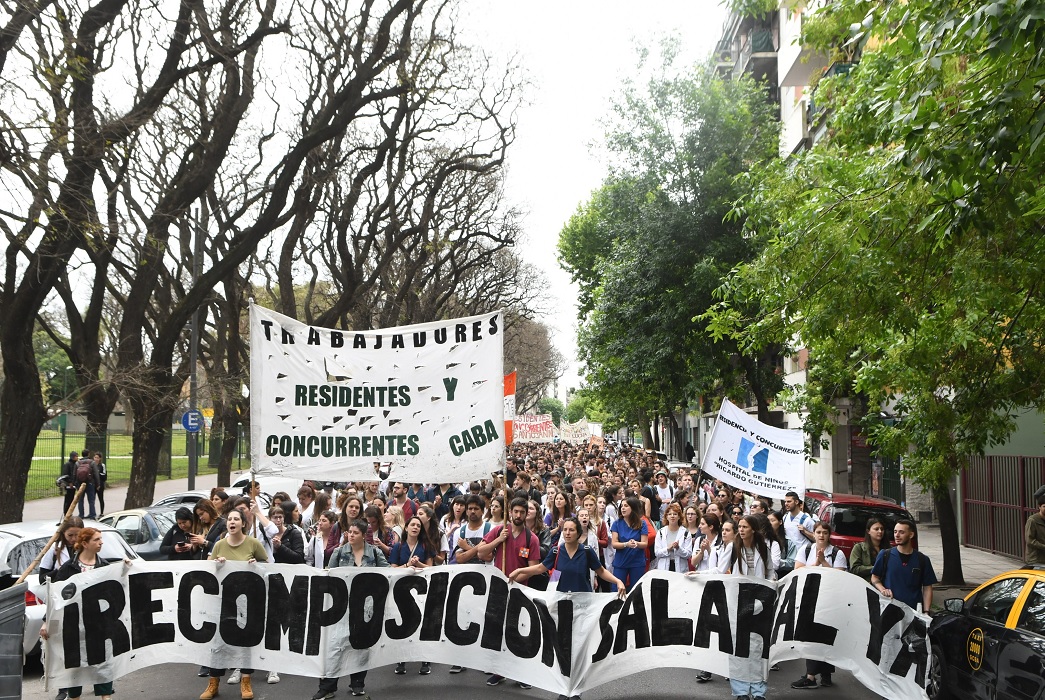 Movilización Histórica Médicos Residentes Y Concurrentes De Caba Reclaman Mejoras Laborales 1531