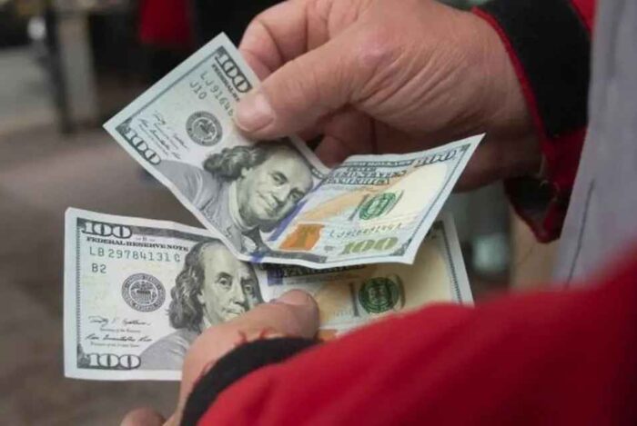 Fuerte Suba Del Dólar Blue Y Empujó Al Alza A Los Otros Tipos De Cambio 9201